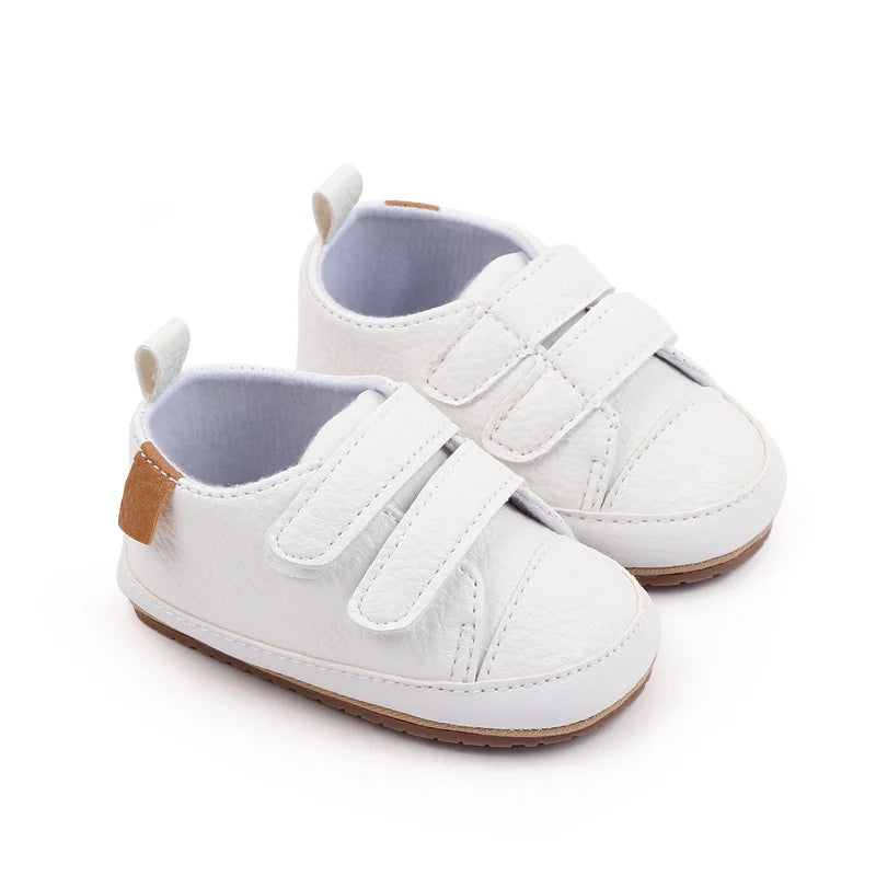 Baskets bébé Sobabys™ blanches avec velcro pour un enfilage facile et confort optimal